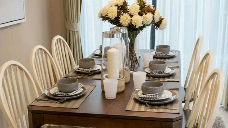 Menata Meja Makan Saat Lebaran